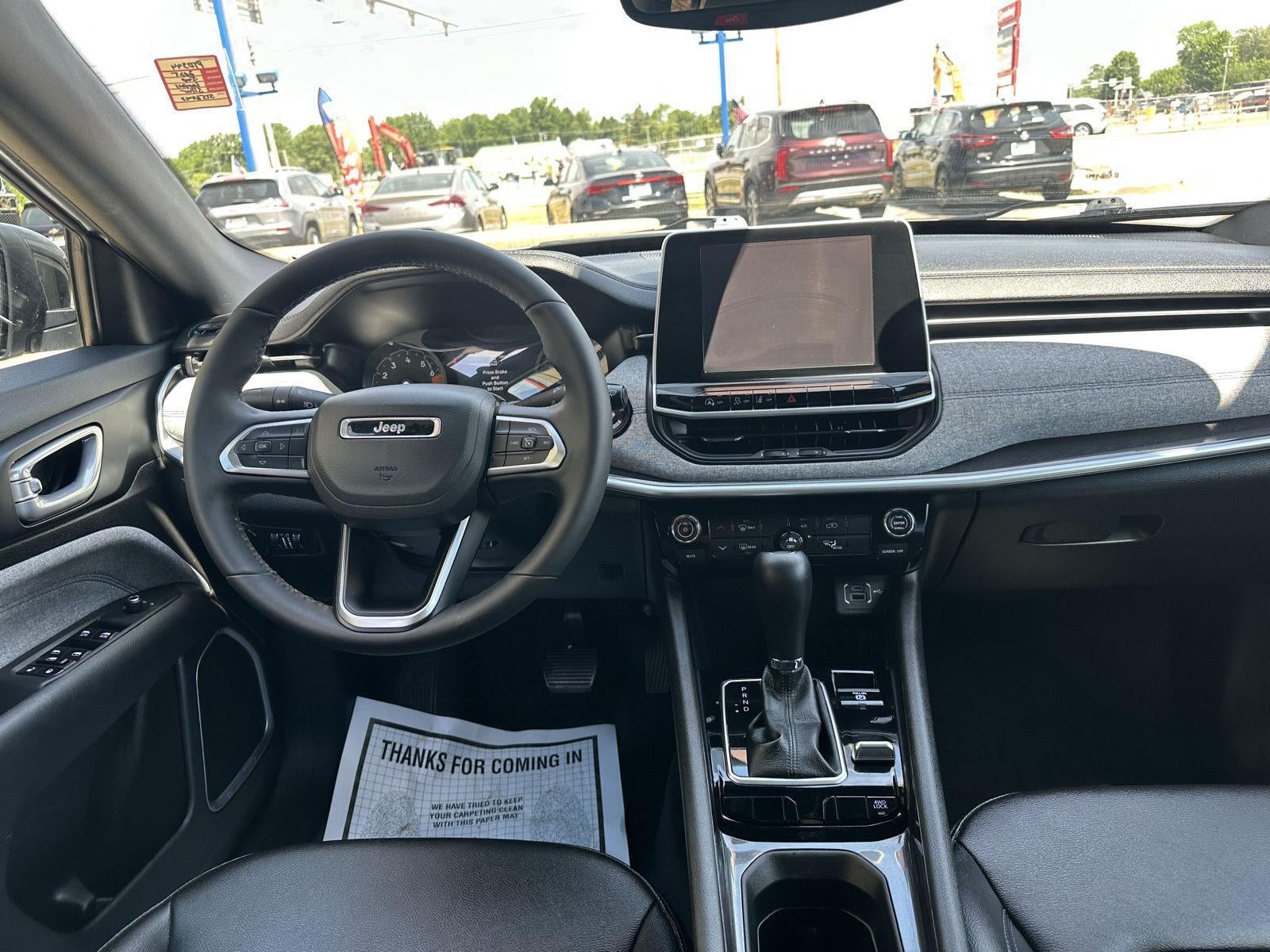 2025 Jeep Compass Latitude