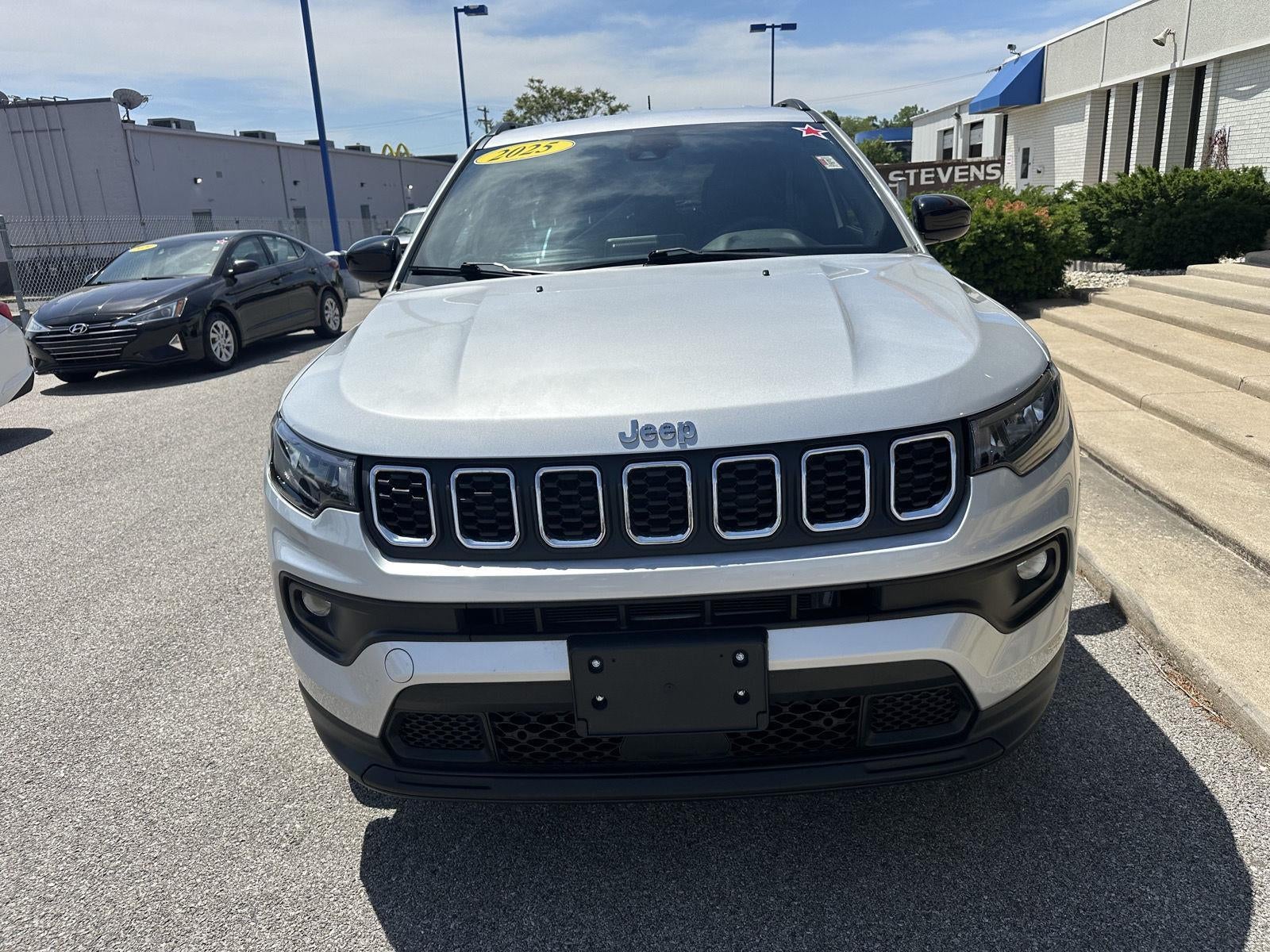2025 Jeep Compass Latitude
