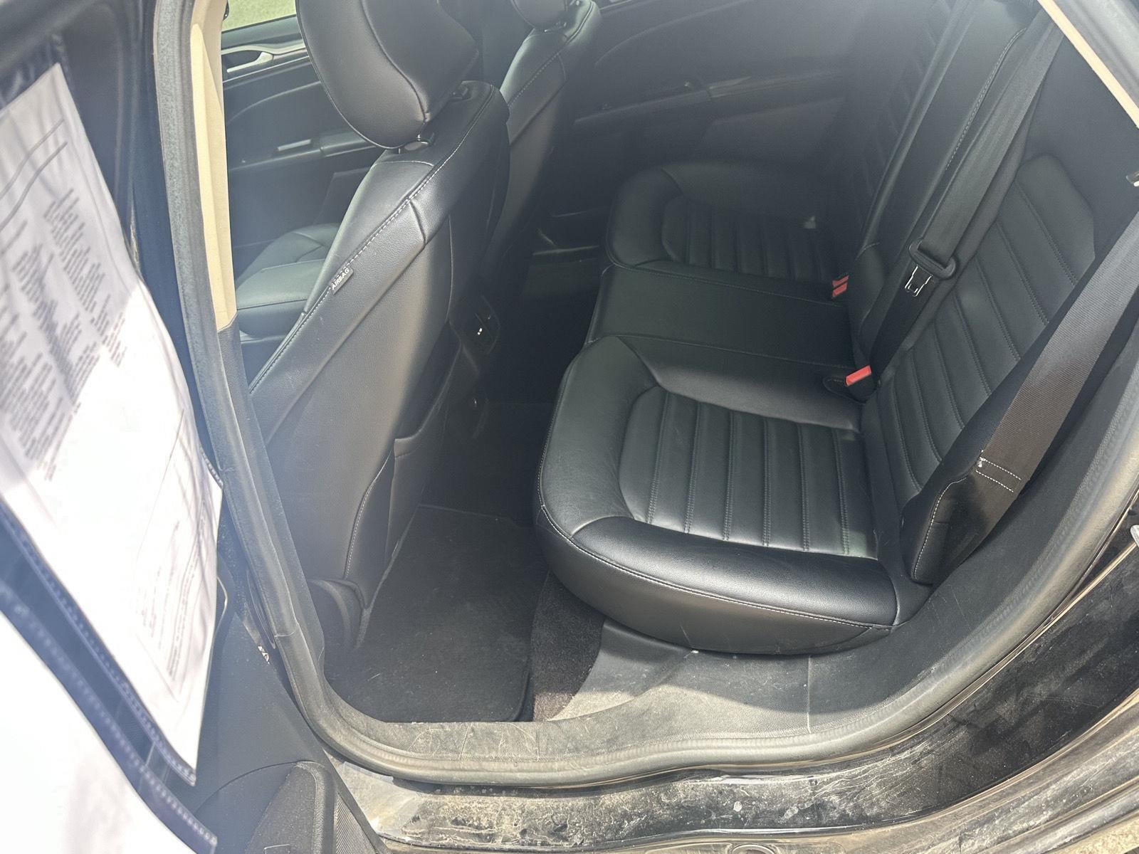 2017 Ford Fusion SE