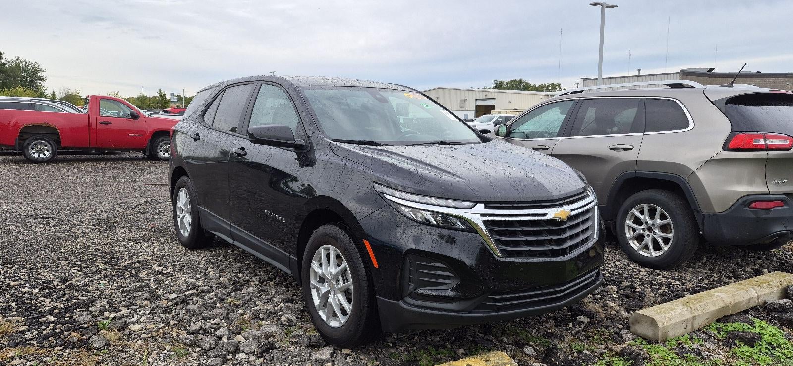 2023 Chevrolet Equinox LS