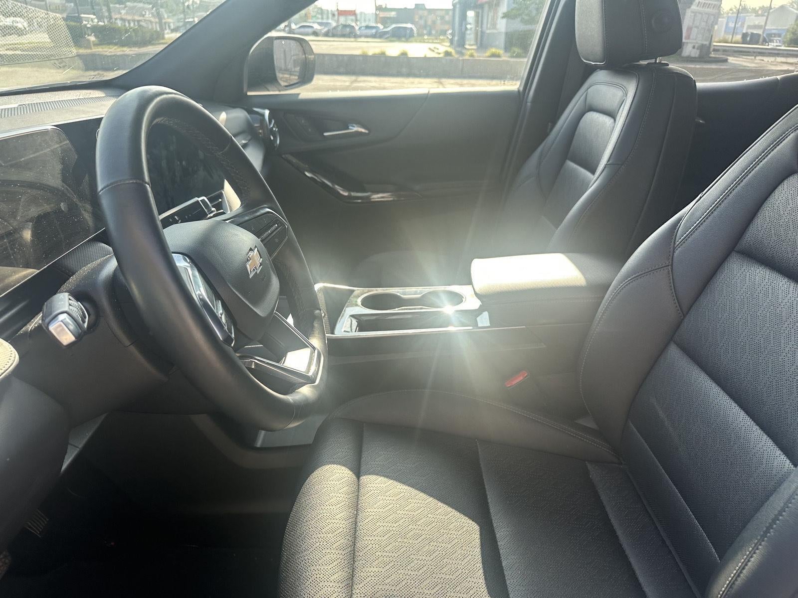 2025 Chevrolet Equinox FWD LT