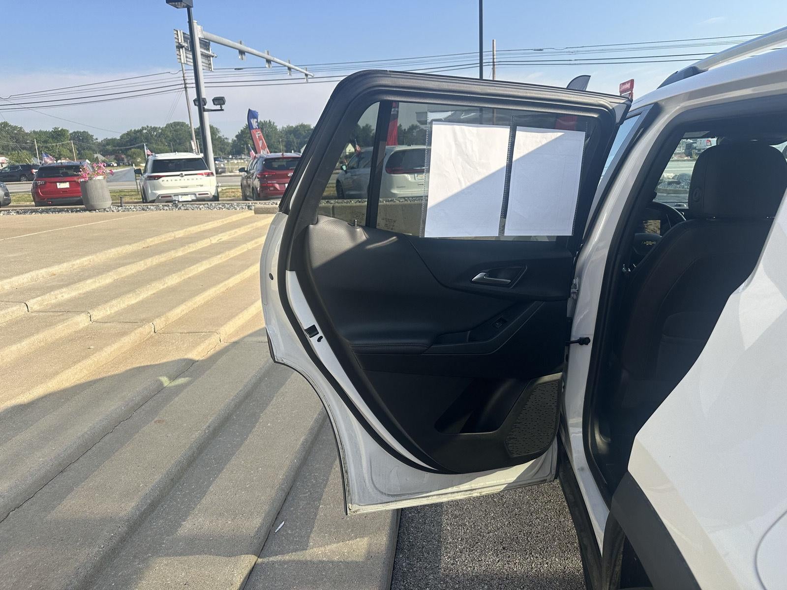 2025 Chevrolet Equinox FWD LT