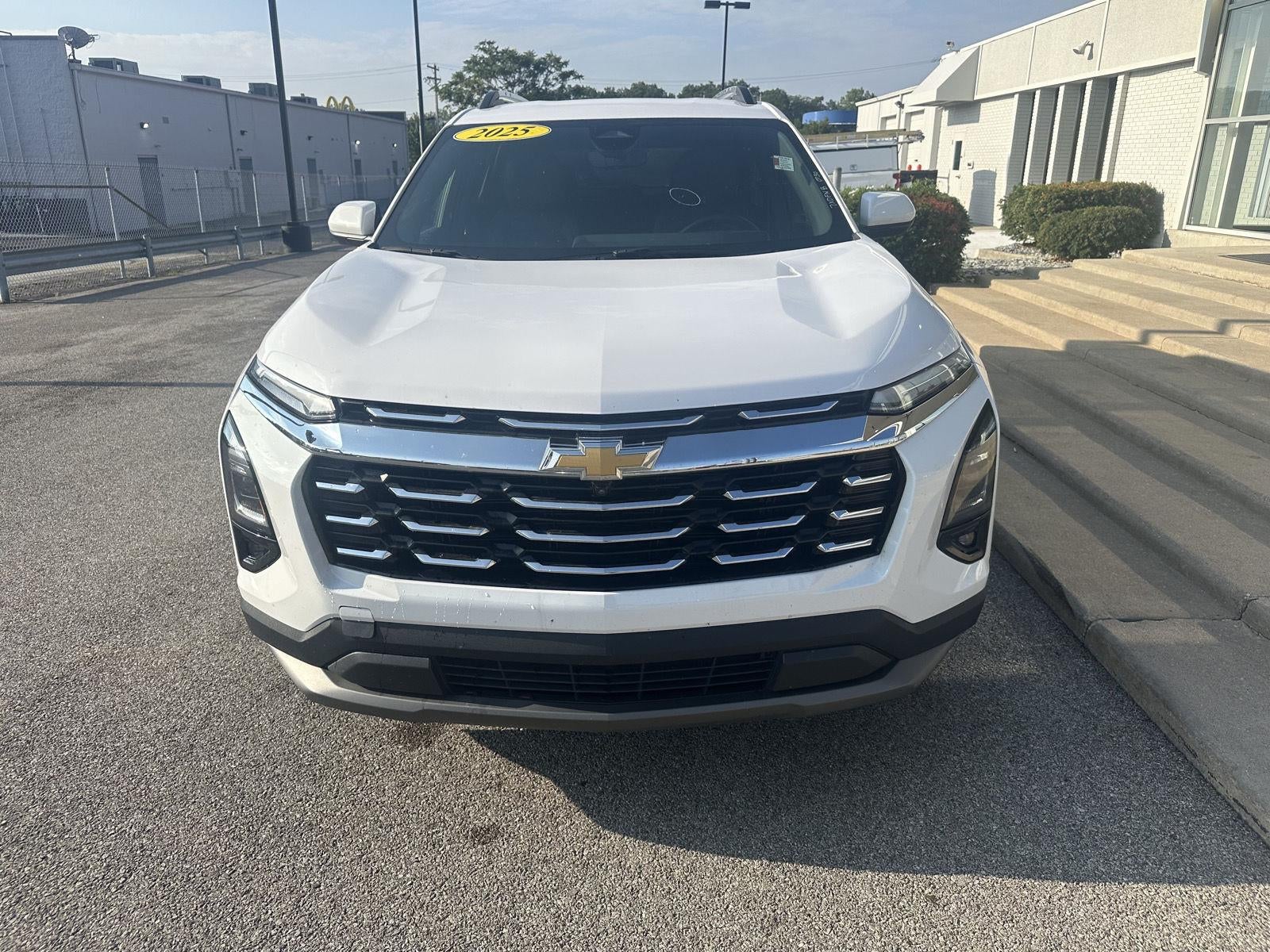 2025 Chevrolet Equinox FWD LT