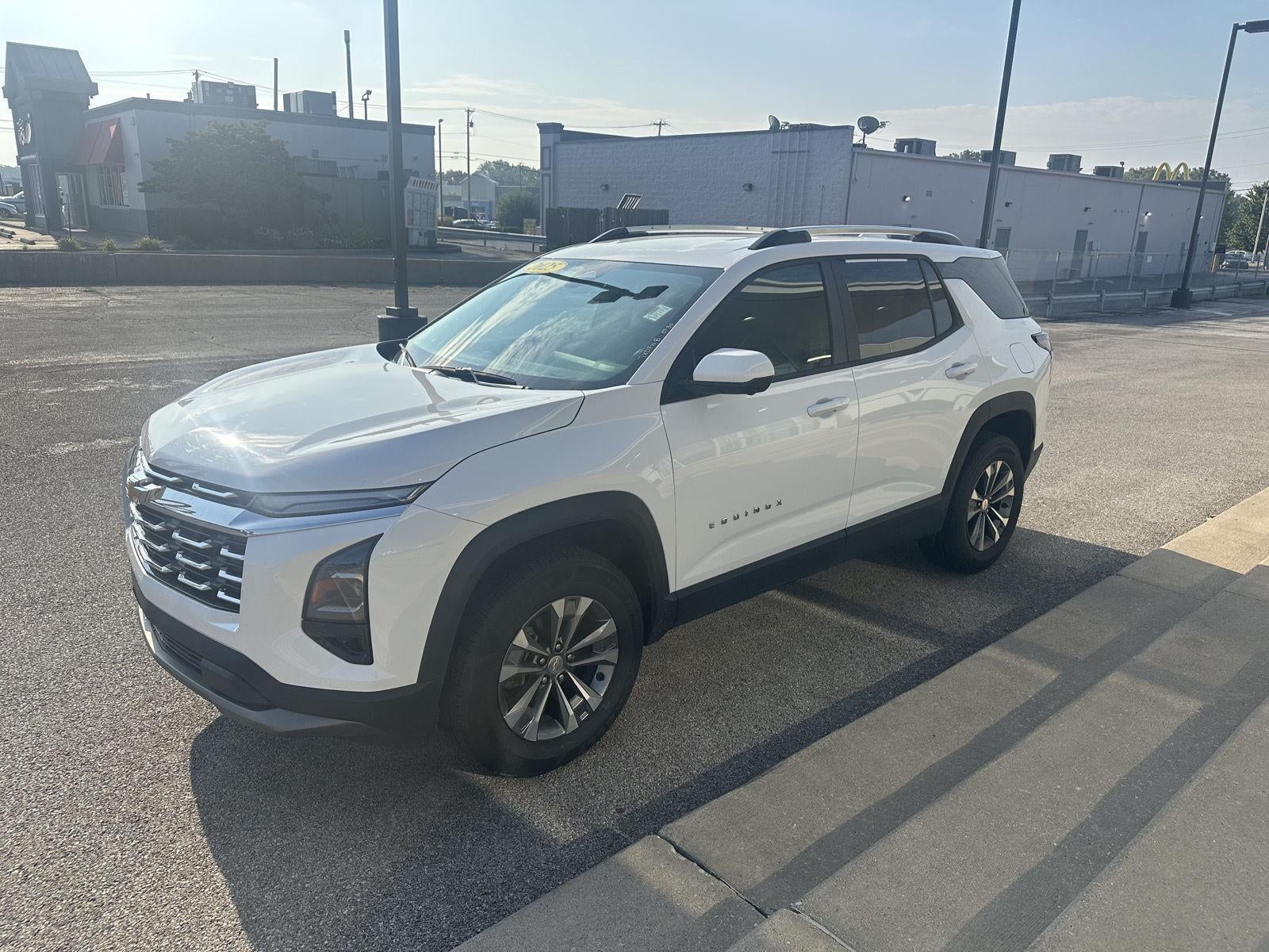 2025 Chevrolet Equinox FWD LT