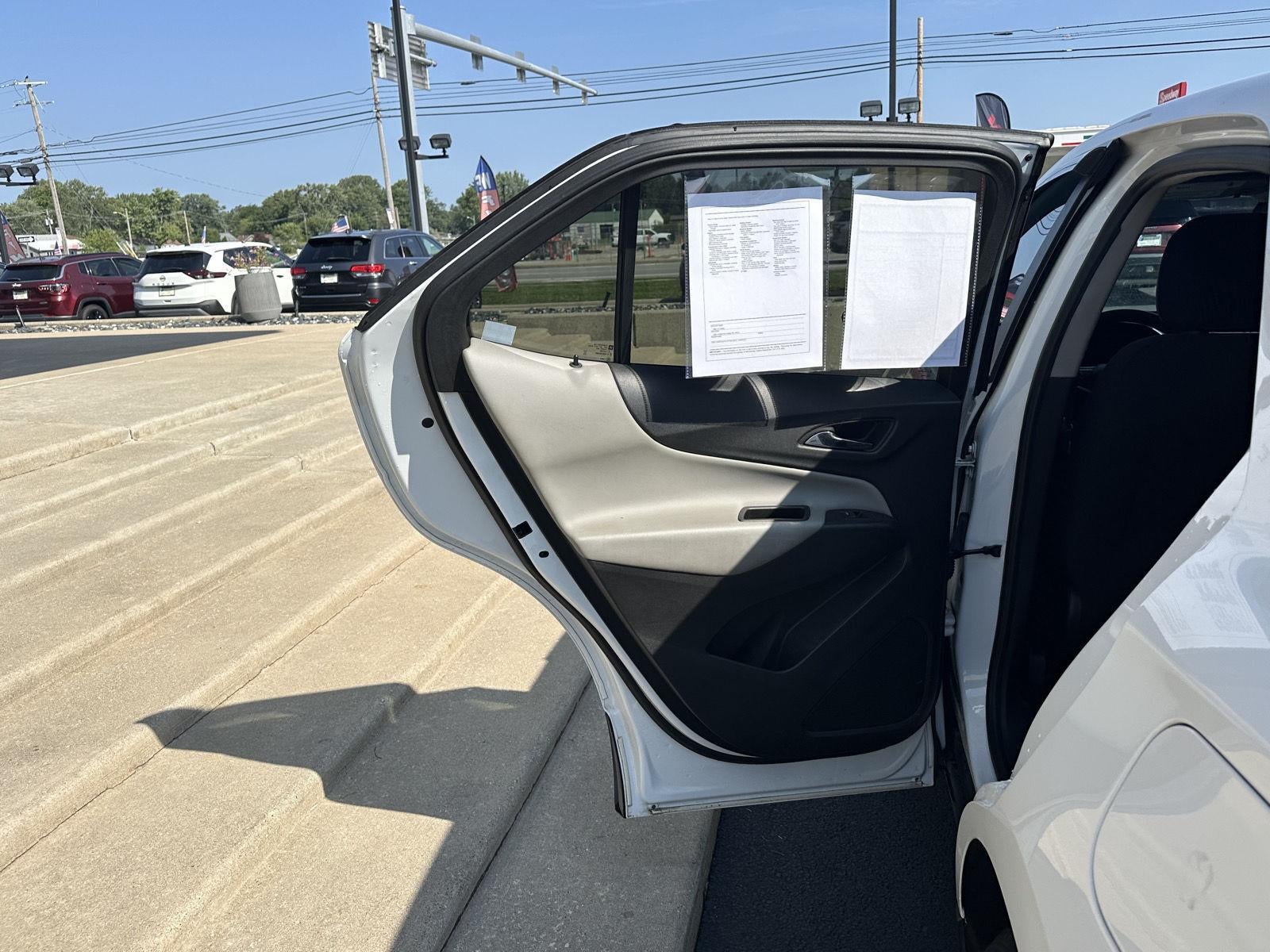 2022 Chevrolet Equinox LS