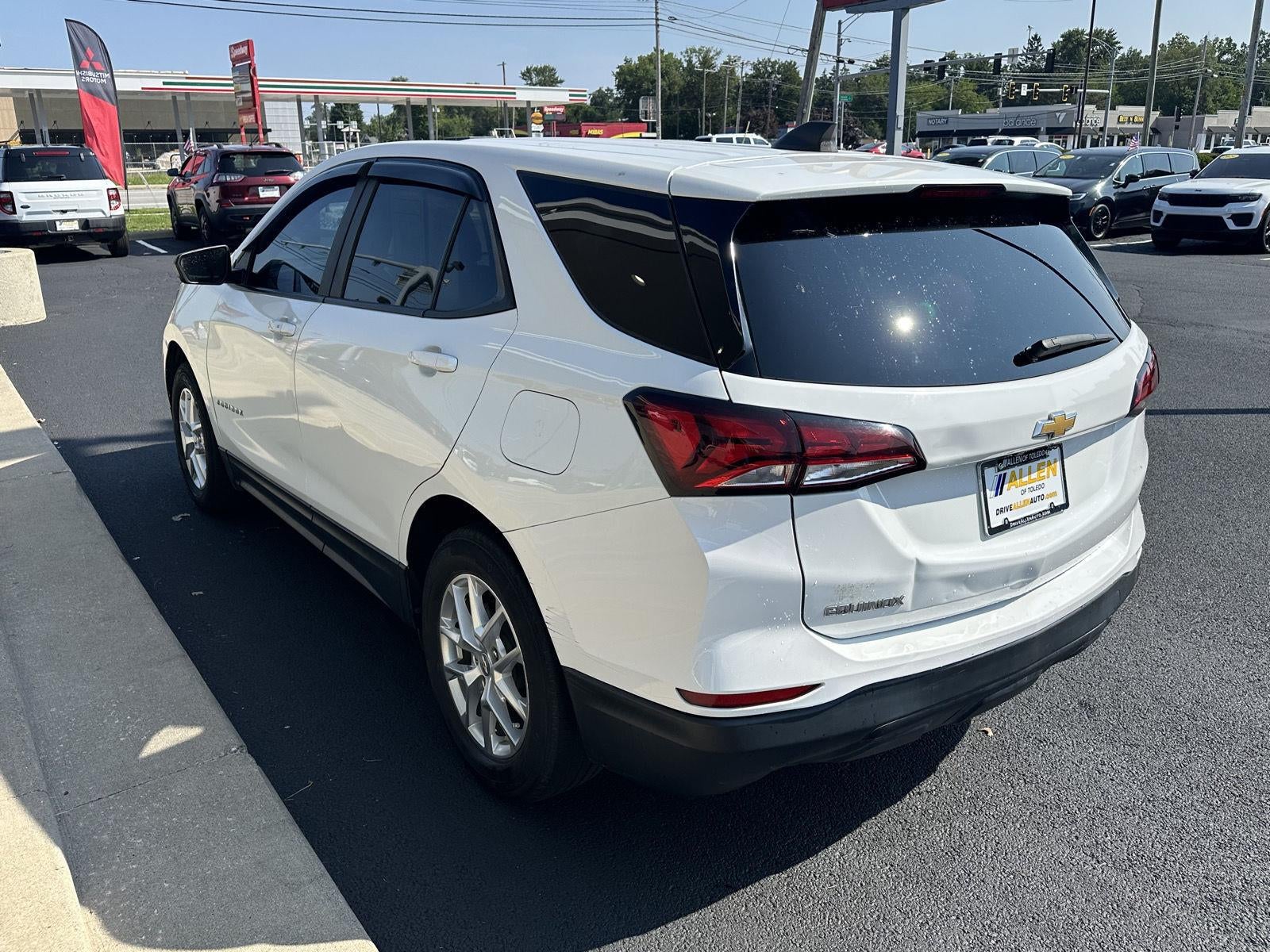 2022 Chevrolet Equinox LS