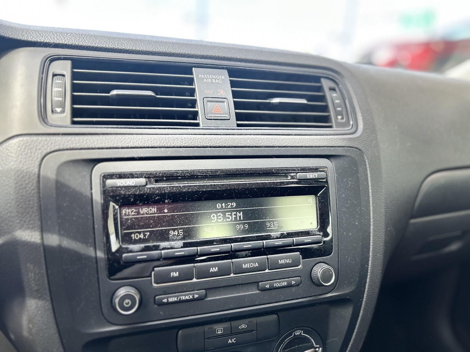 2015 Volkswagen Jetta 2.0L S