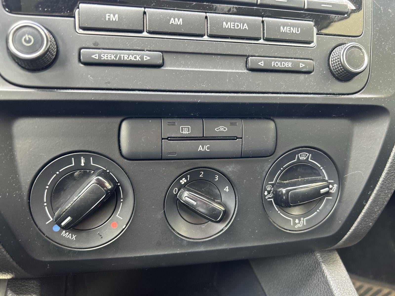 2015 Volkswagen Jetta 2.0L S