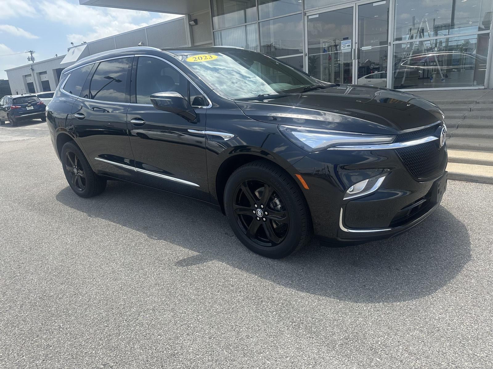 2023 Buick Enclave Essence