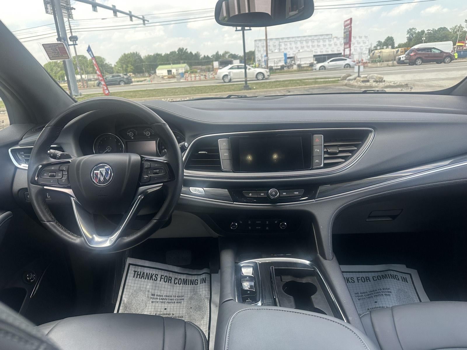 2023 Buick Enclave Essence