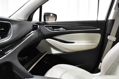 2022 Buick Enclave Avenir