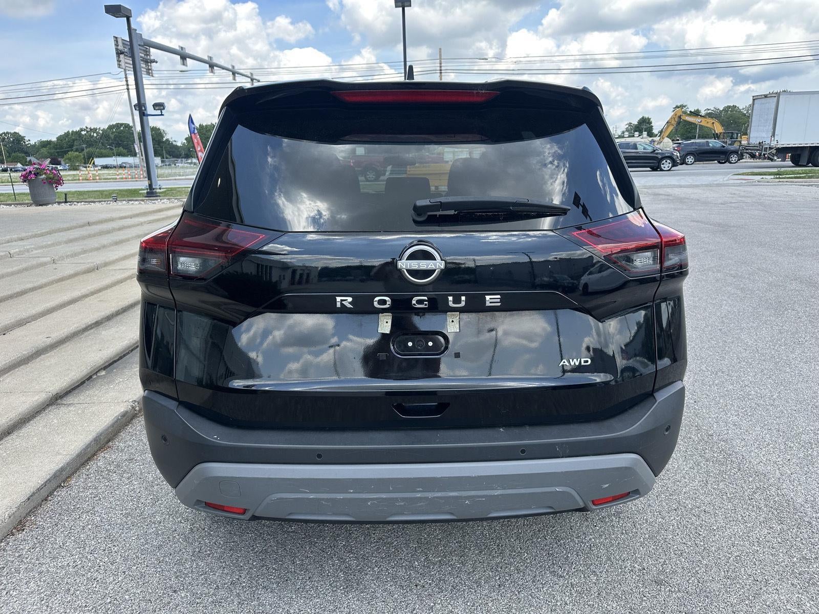 2023 Nissan Rogue S