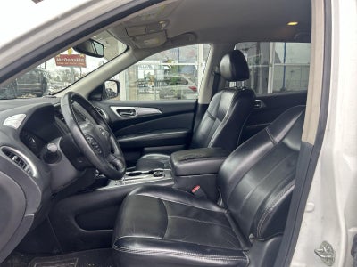 2019 Nissan Pathfinder SL