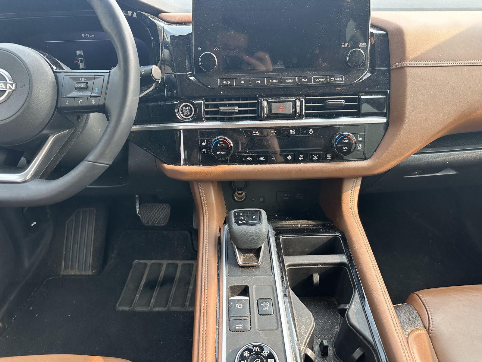 2023 Nissan Pathfinder Platinum