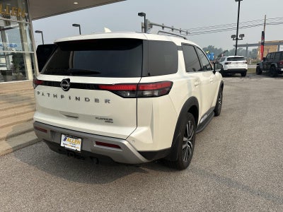 2023 Nissan Pathfinder Platinum