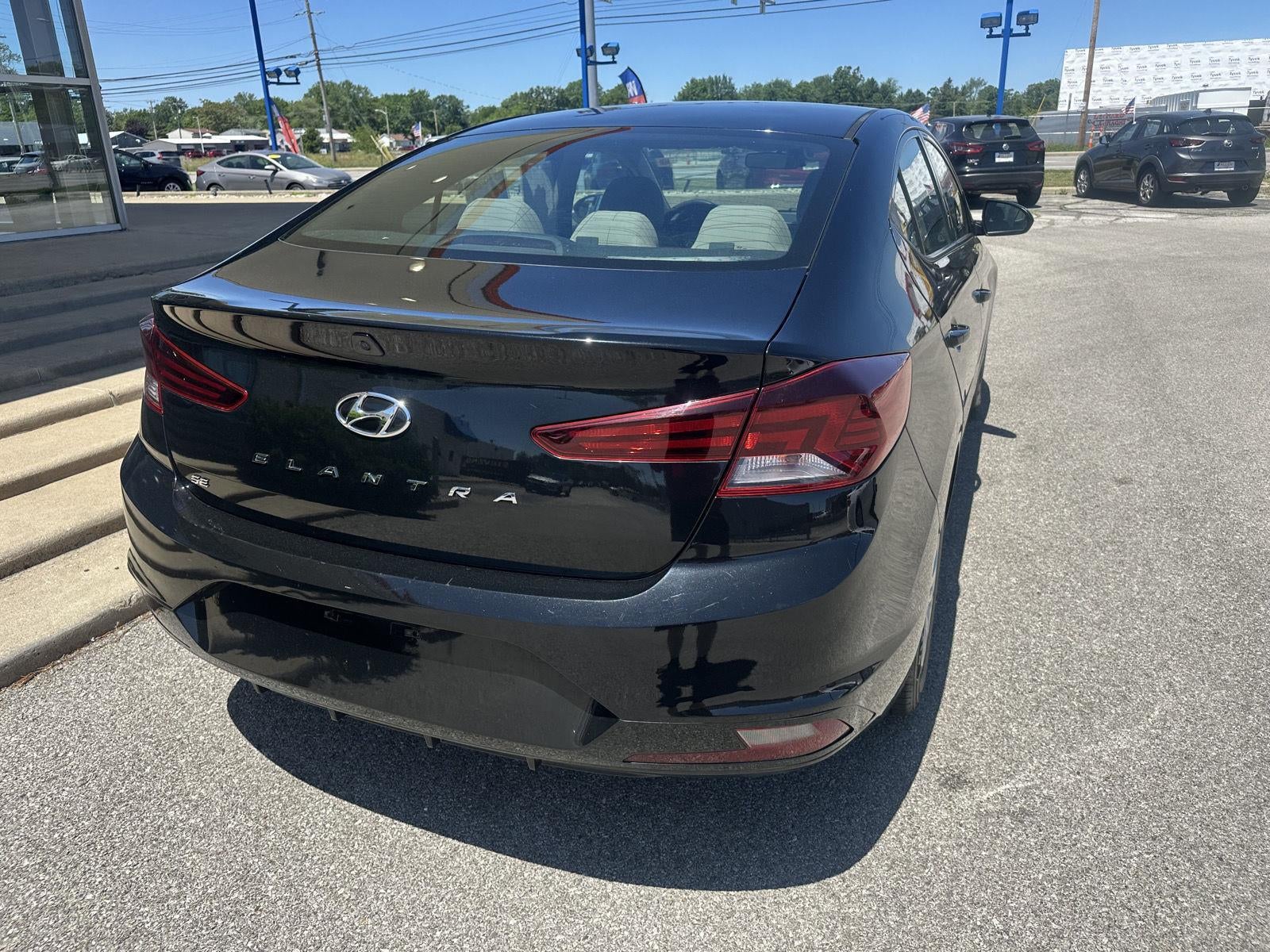 2020 Hyundai Elantra SE