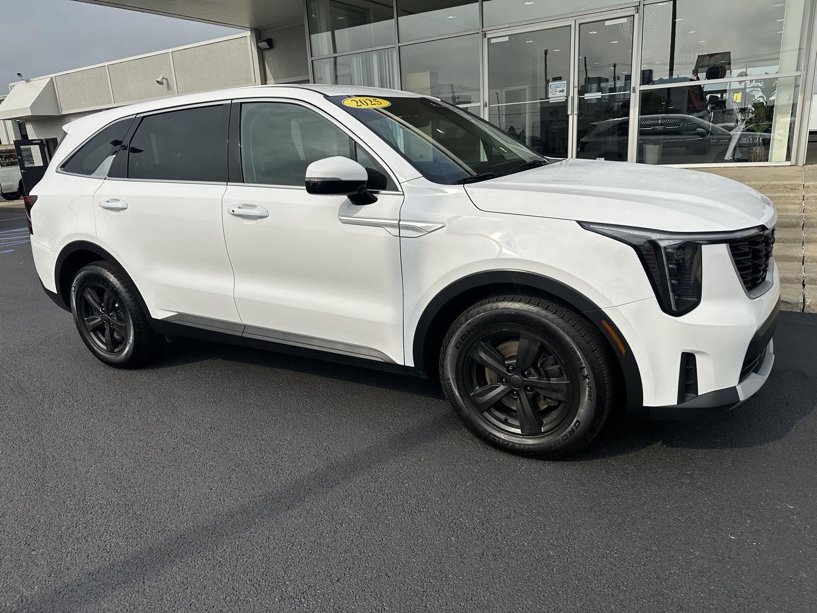 2025 Kia Sorento LX