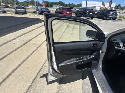 2016 Mitsubishi Lancer SE
