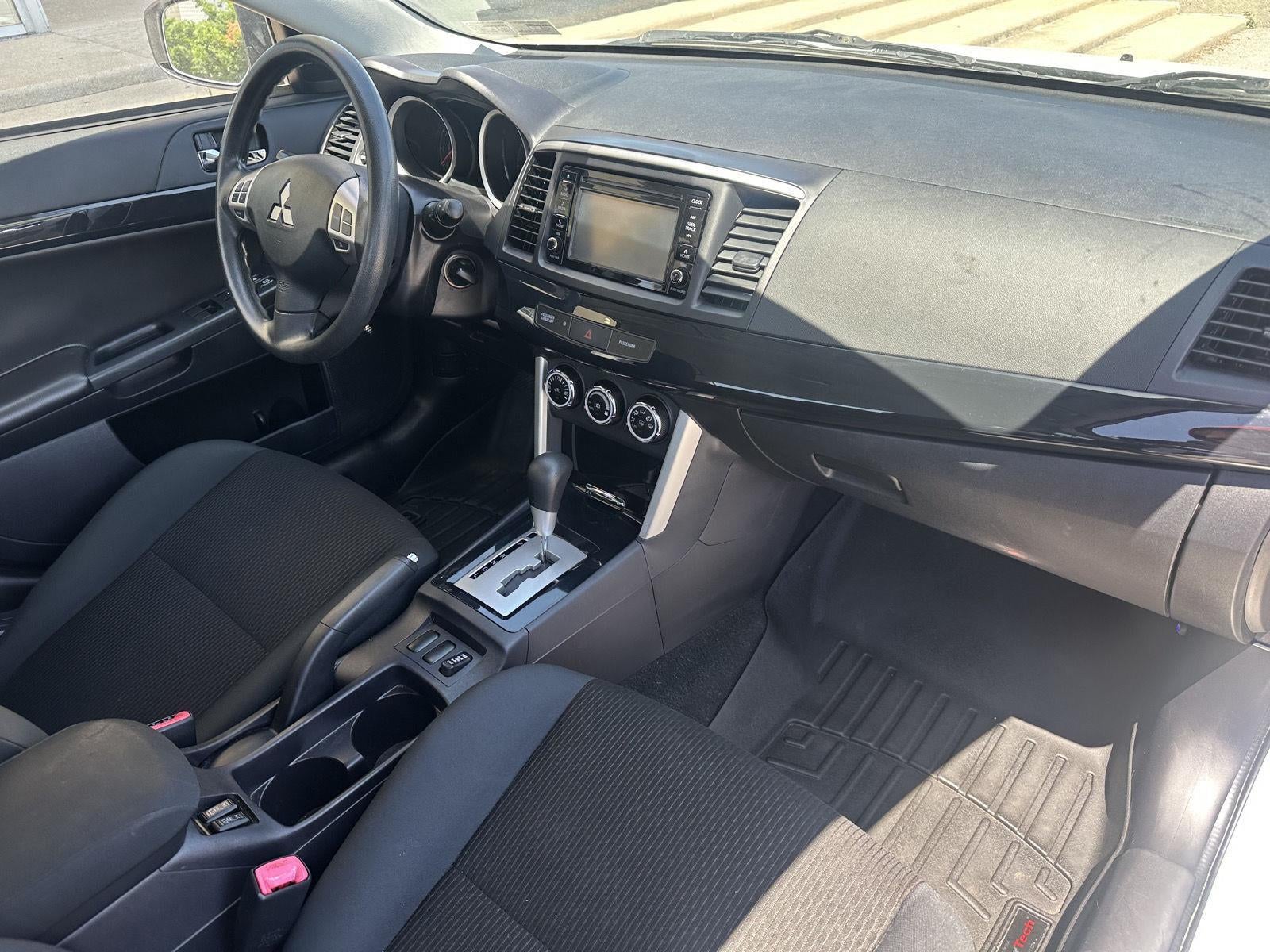 2016 Mitsubishi Lancer SE