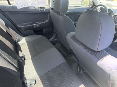 2016 Mitsubishi Lancer SE