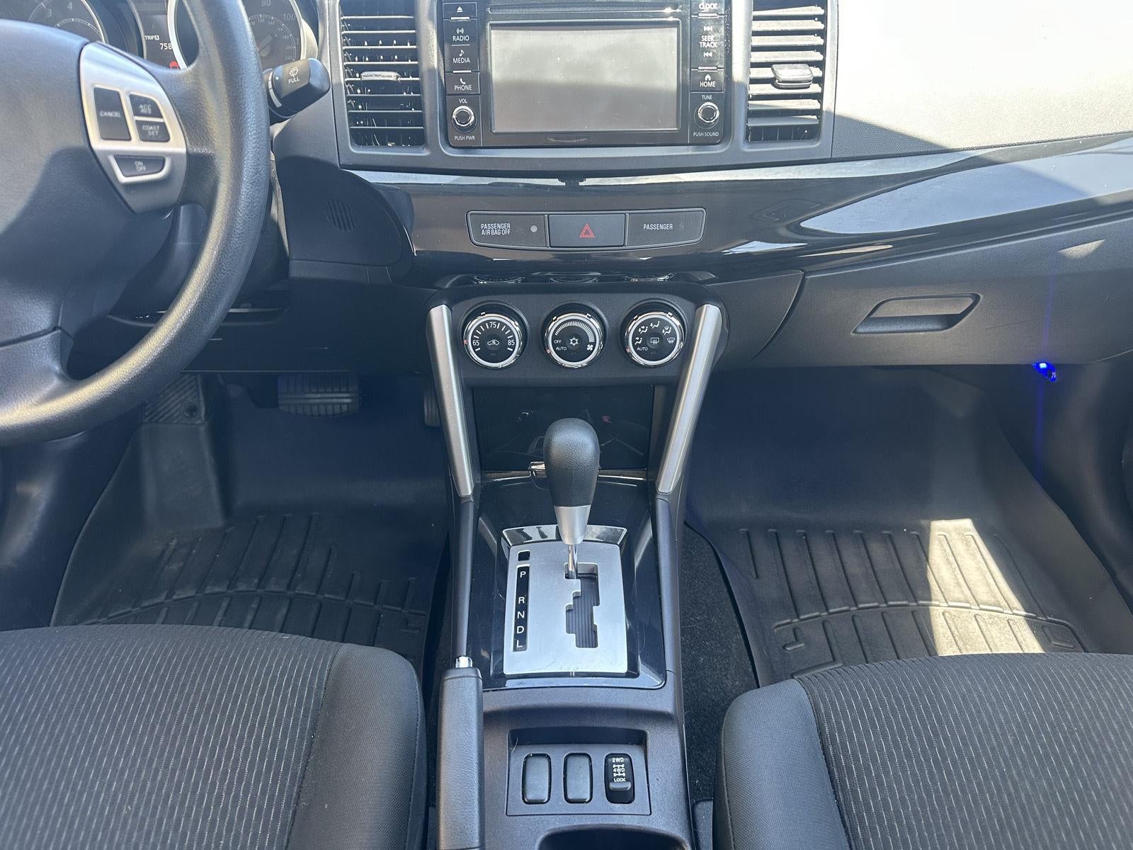 2016 Mitsubishi Lancer SE