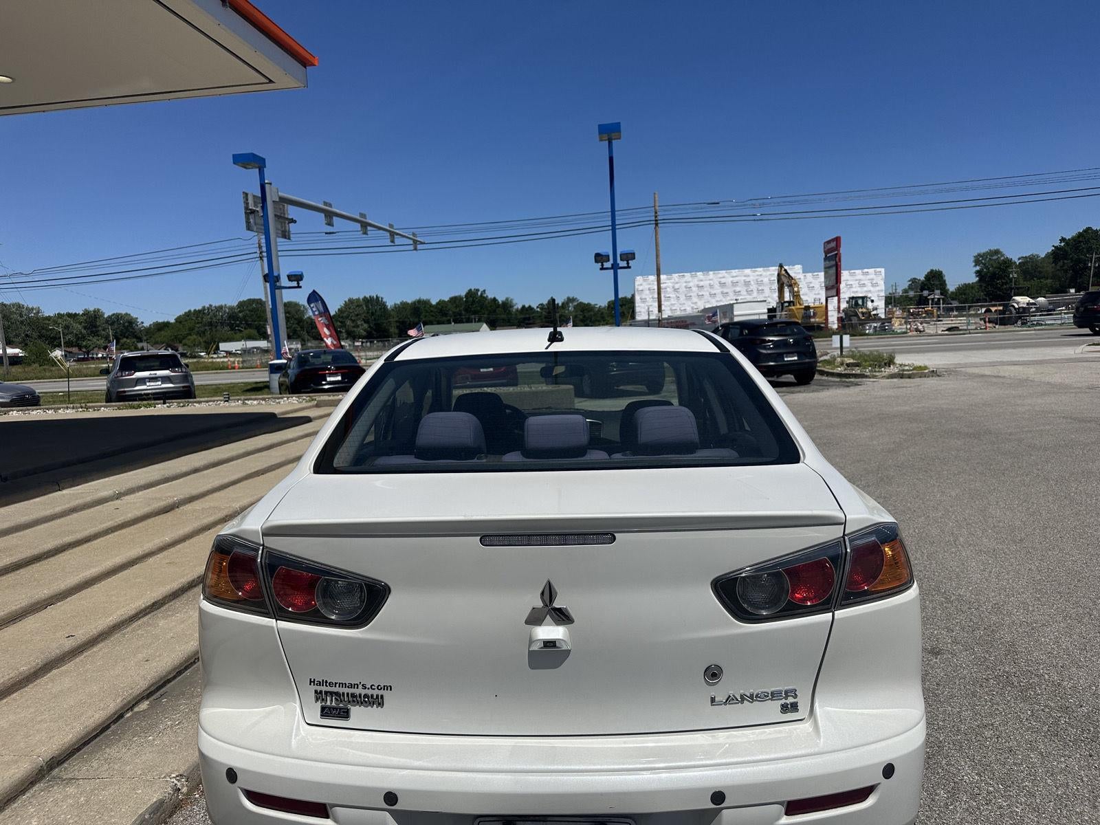 2016 Mitsubishi Lancer SE