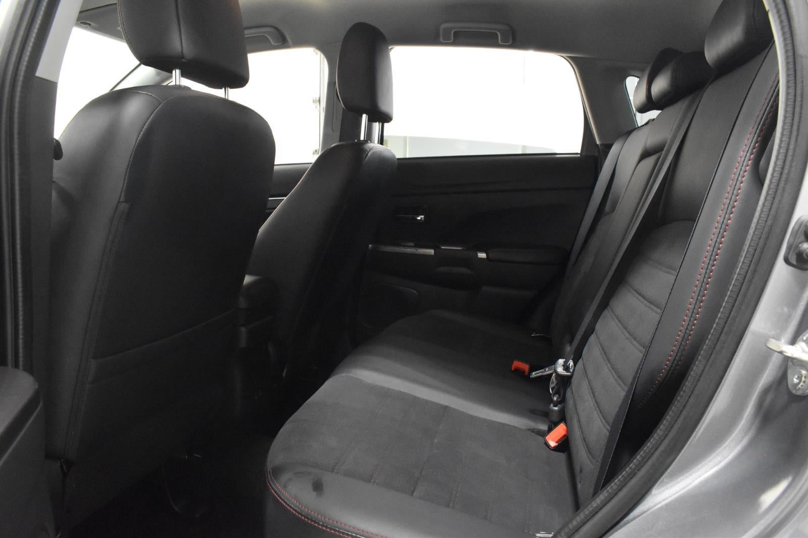 2024 Mitsubishi Outlander Sport S