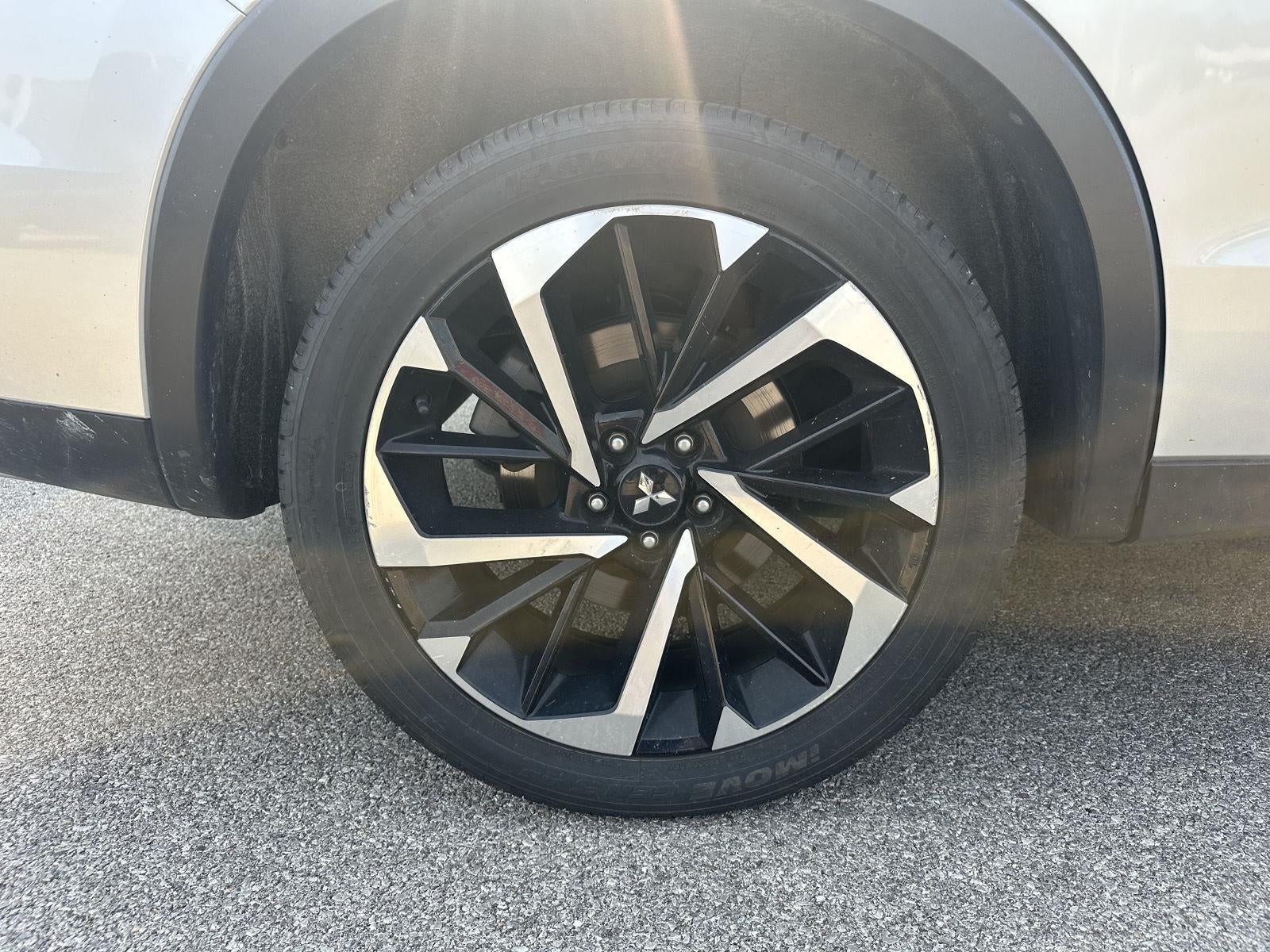 2024 Mitsubishi OUTLANDER SE FWD