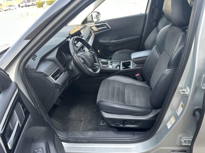 2024 Mitsubishi OUTLANDER SE FWD