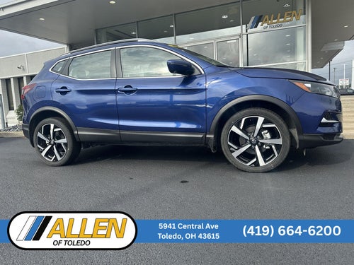 2022 Nissan Rogue Sport SL