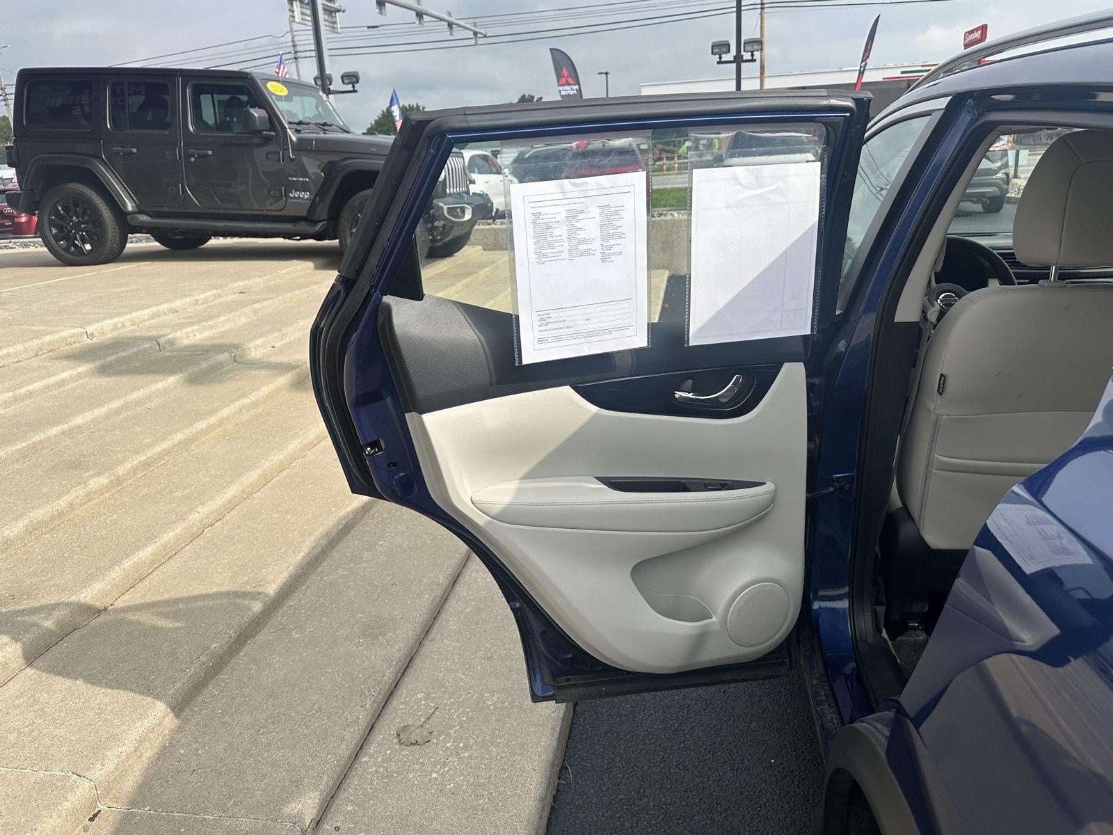 2022 Nissan Rogue Sport SL