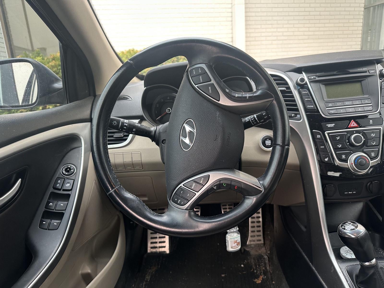 2014 Hyundai Elantra GT 5DR HB MAN