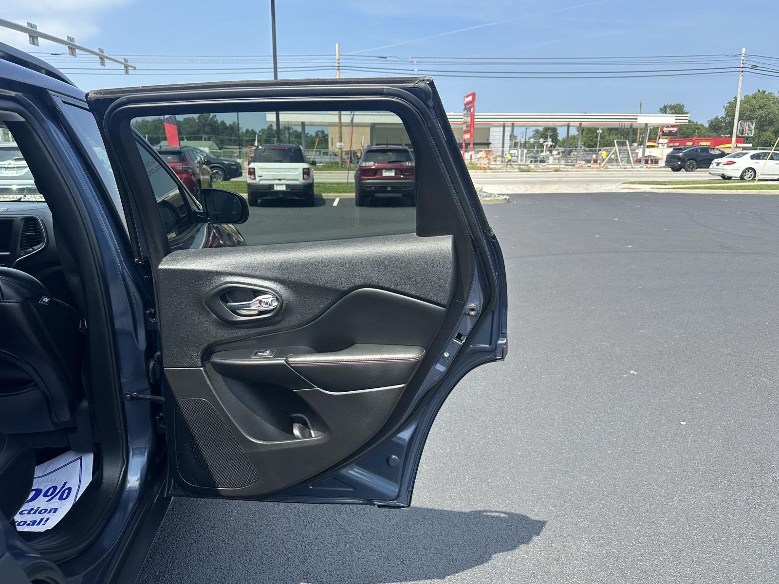 2019 Jeep Cherokee Trailhawk