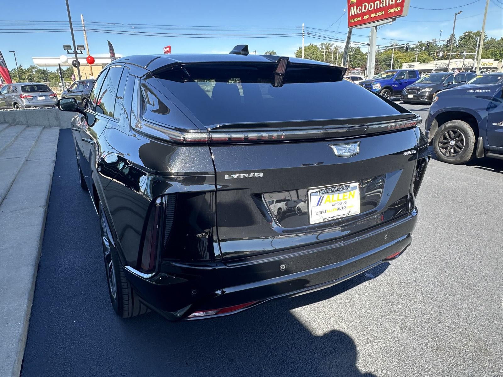 2024 Cadillac Lyriq Sport