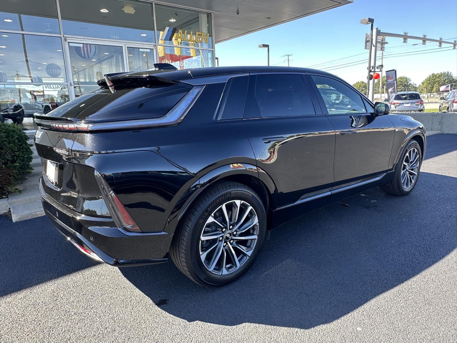 2024 Cadillac Lyriq Sport