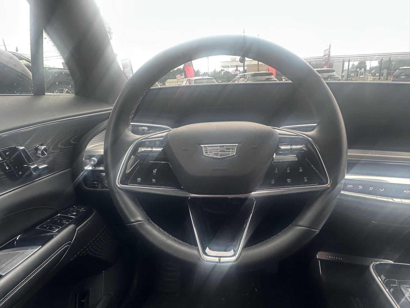 2024 Cadillac Lyriq Sport