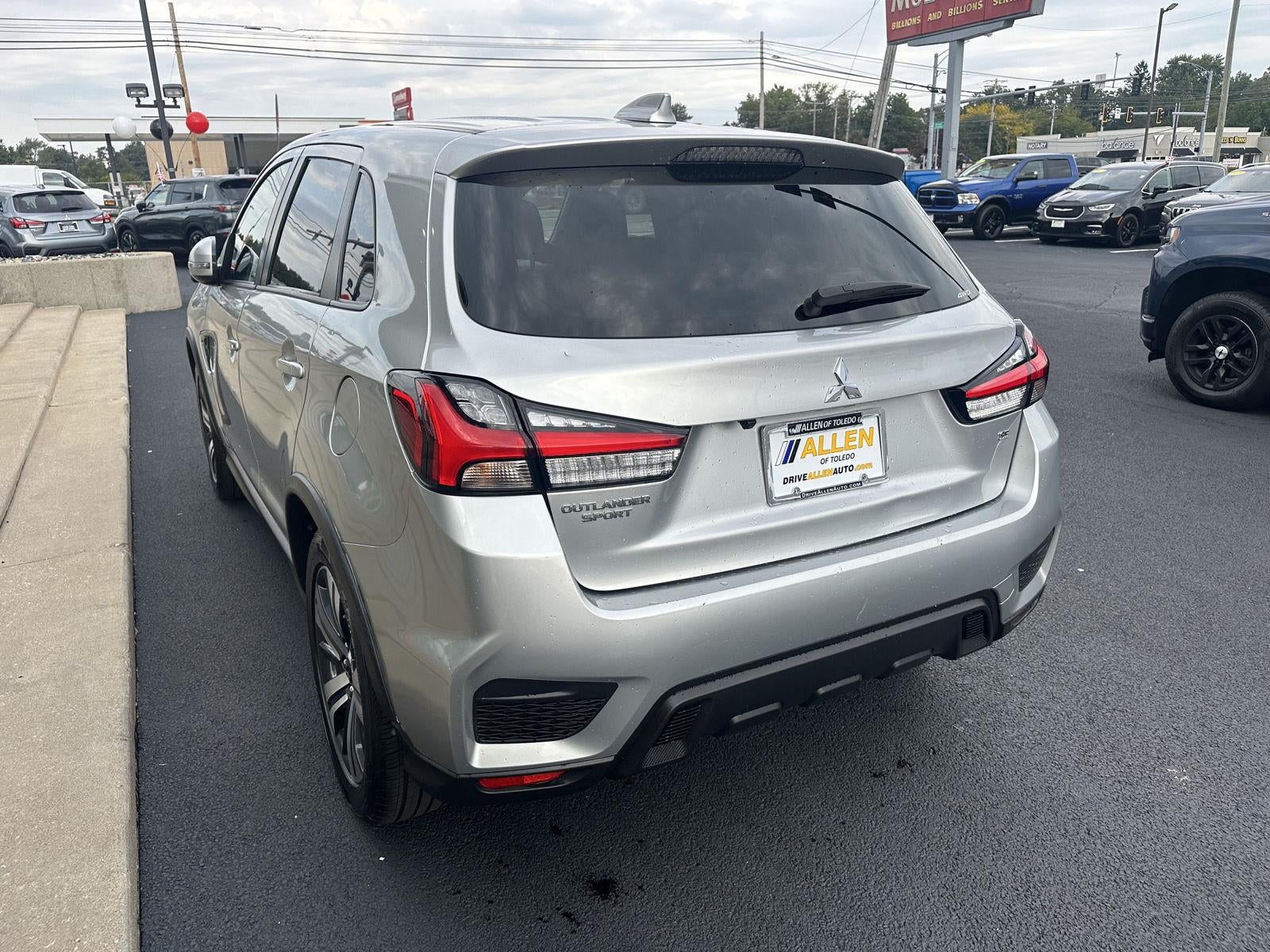 2025 Mitsubishi Outlander Sport ES