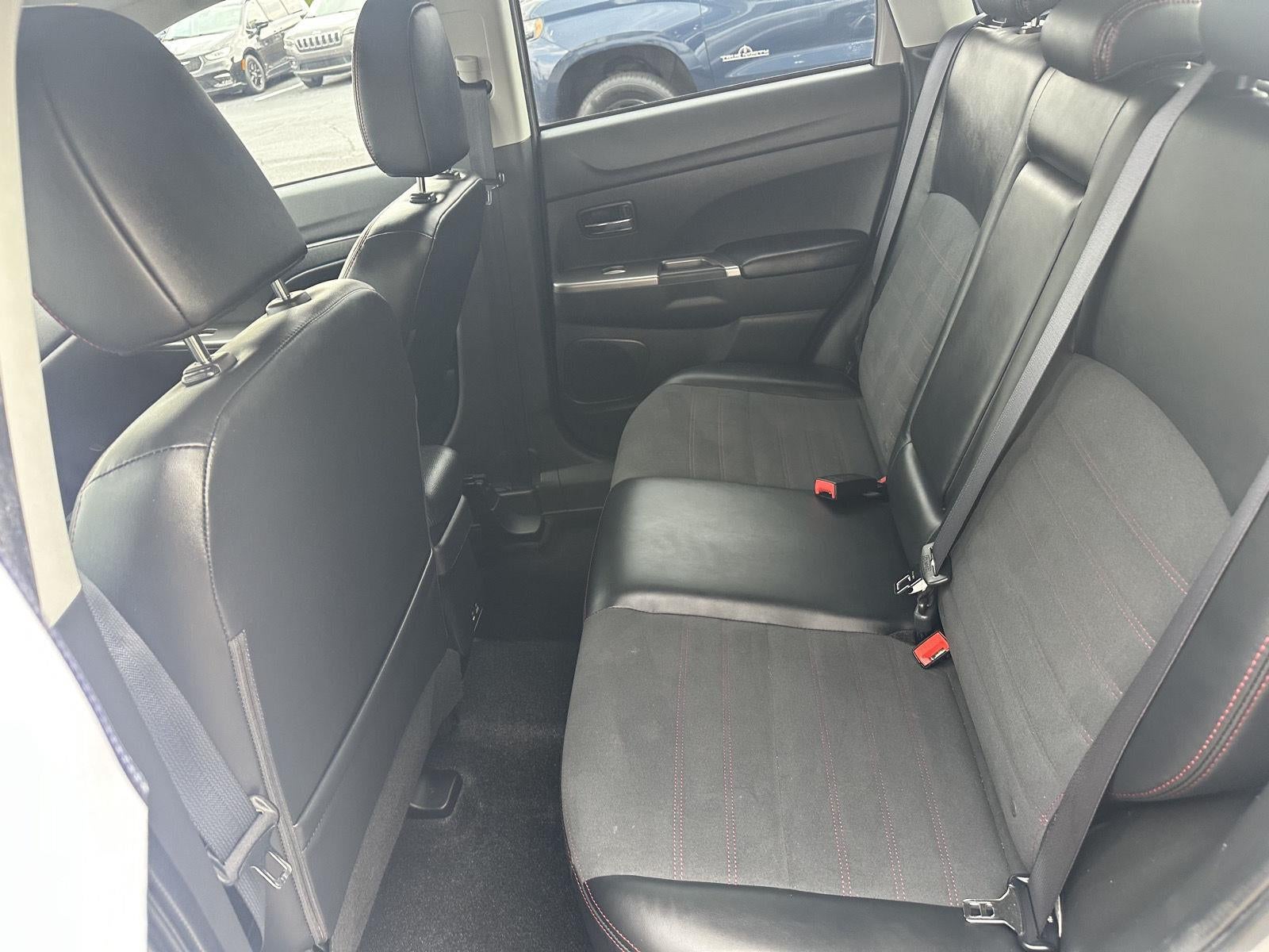 2025 Mitsubishi Outlander Sport ES